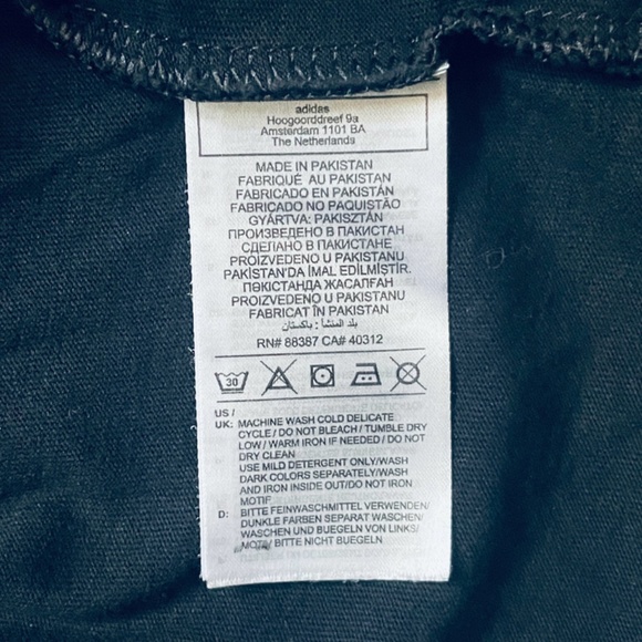 Adidas Small Black Crop Tee - Picture 6 of 6